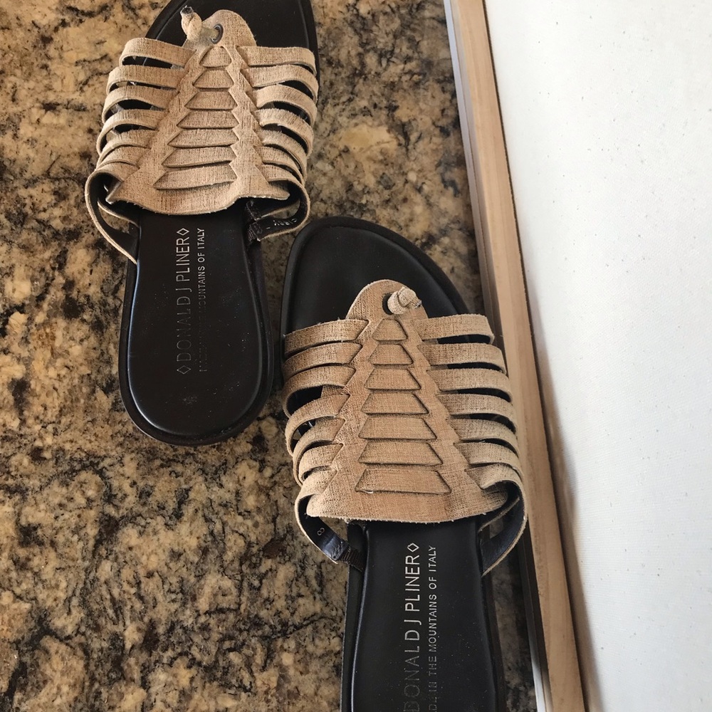 Donald J Pliner sandals